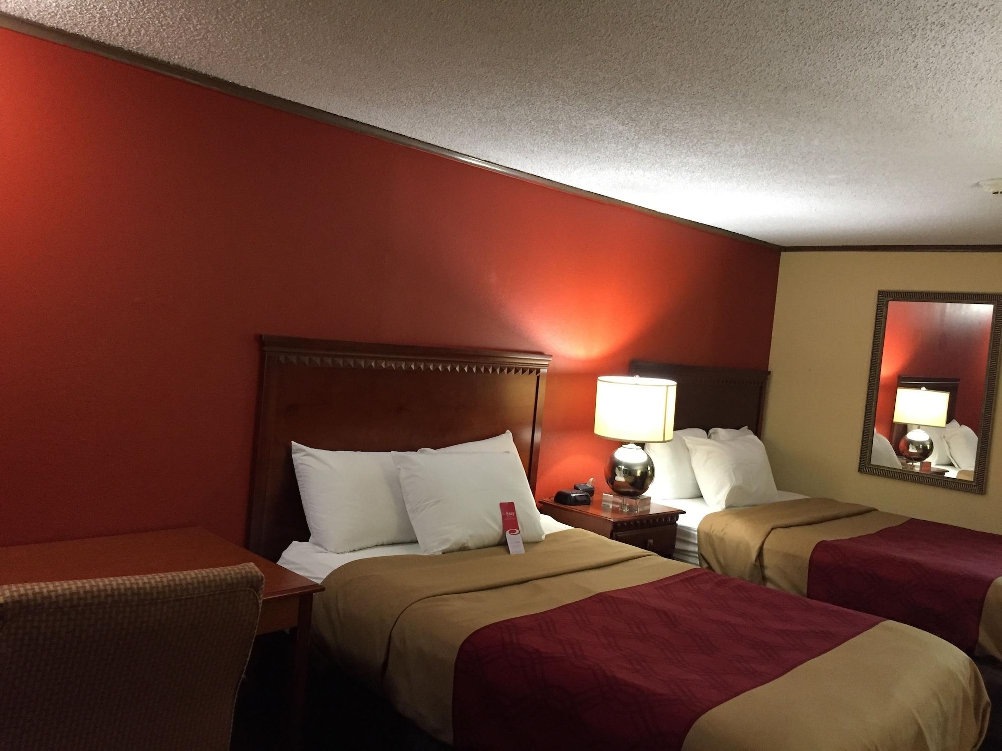 Econo Lodge Norwalk Exterior foto